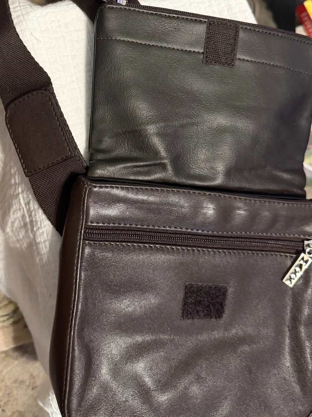 Maxx New York Dark Brown Leather Messenger Bag